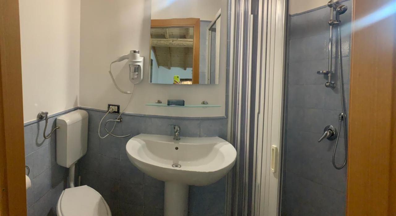 Rooms Teatro Greco Катания Экстерьер фото